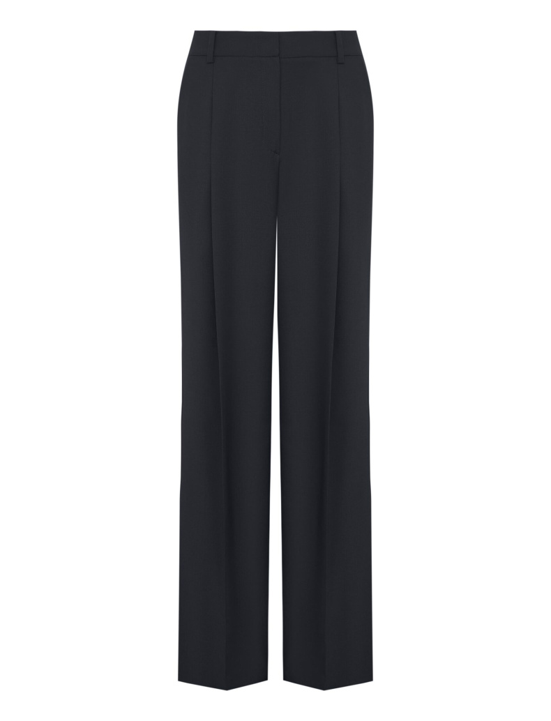 Брюки с защипами свободного кроя