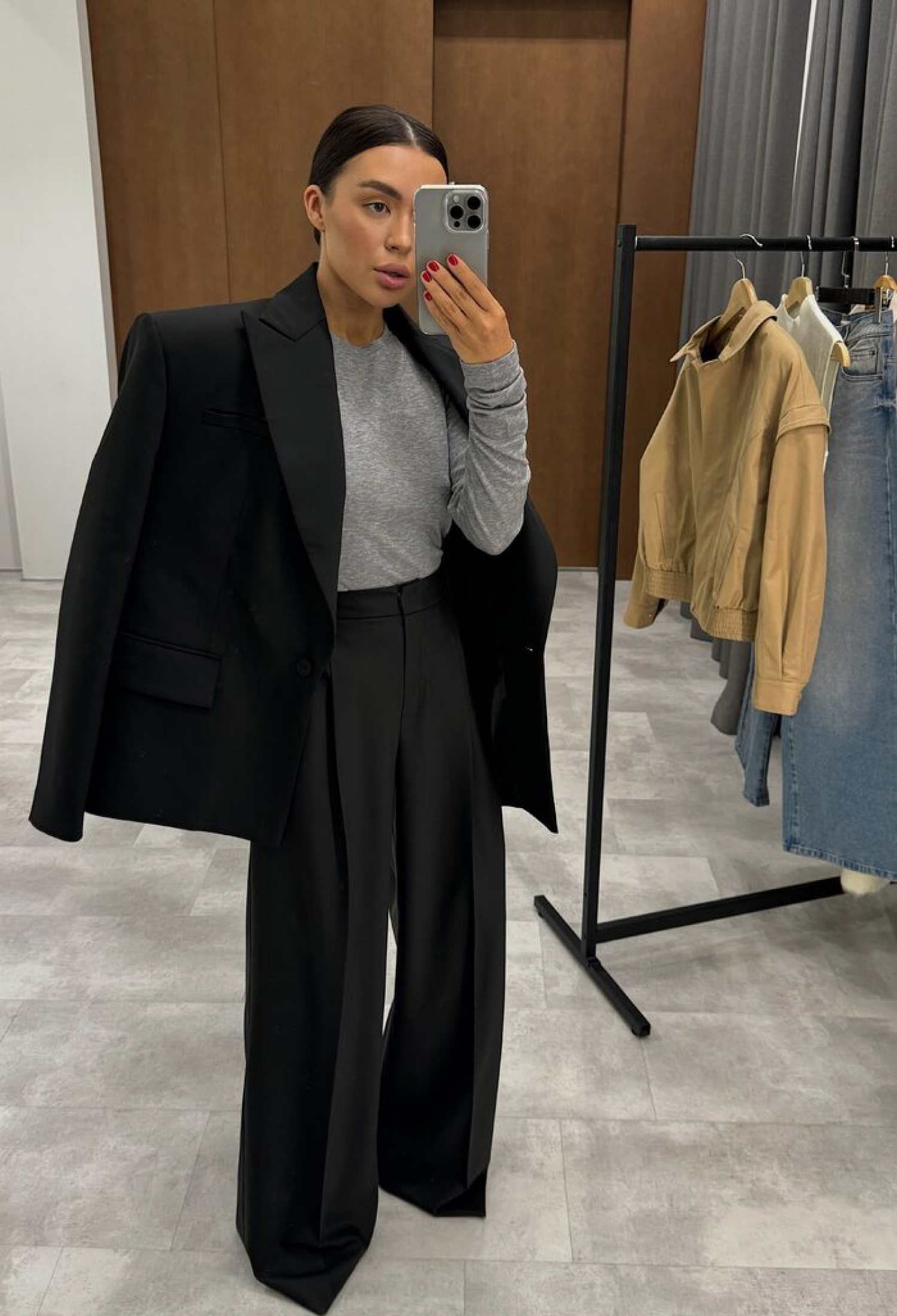 Look 3