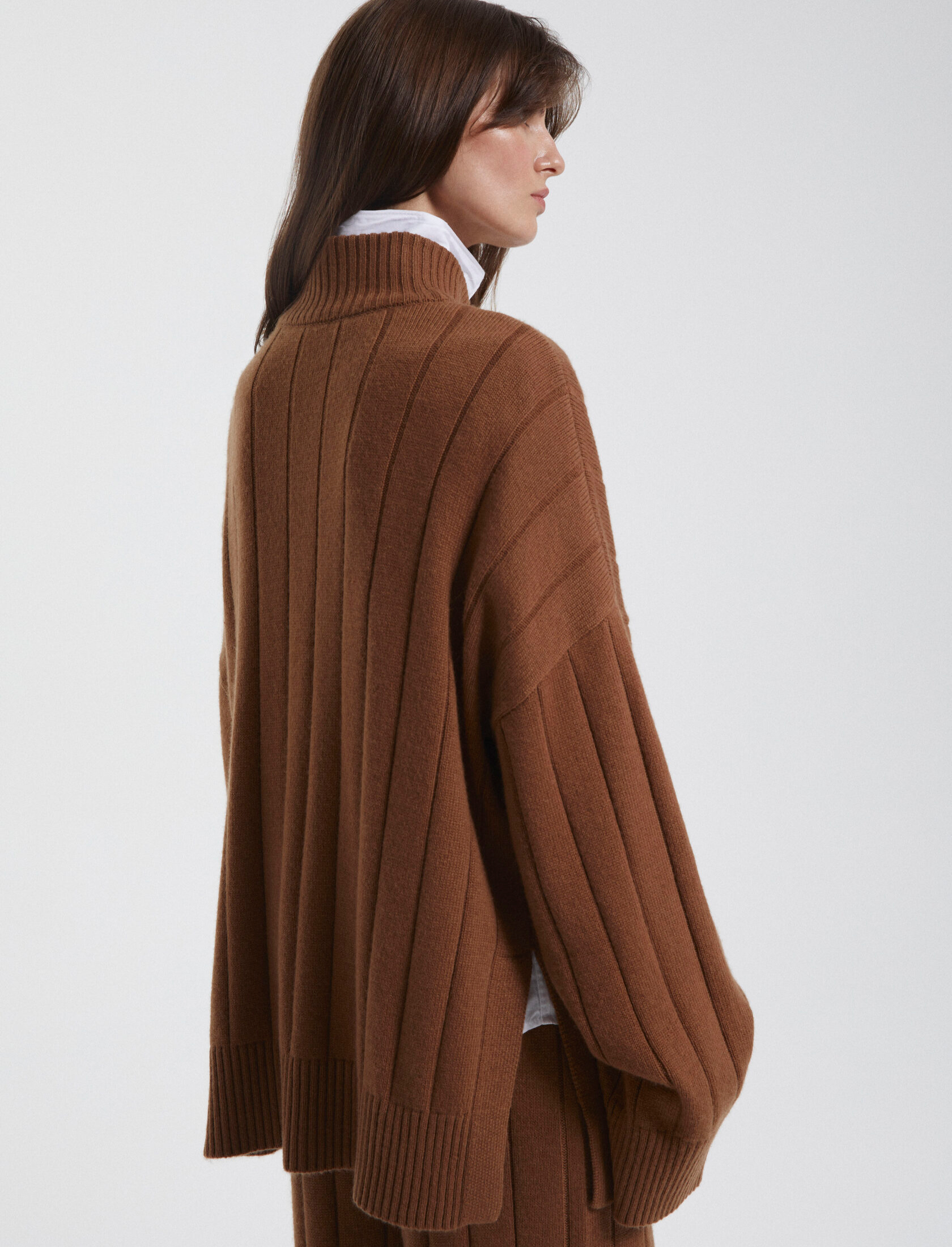 Свитер camel из смесовой шерсти мериноса