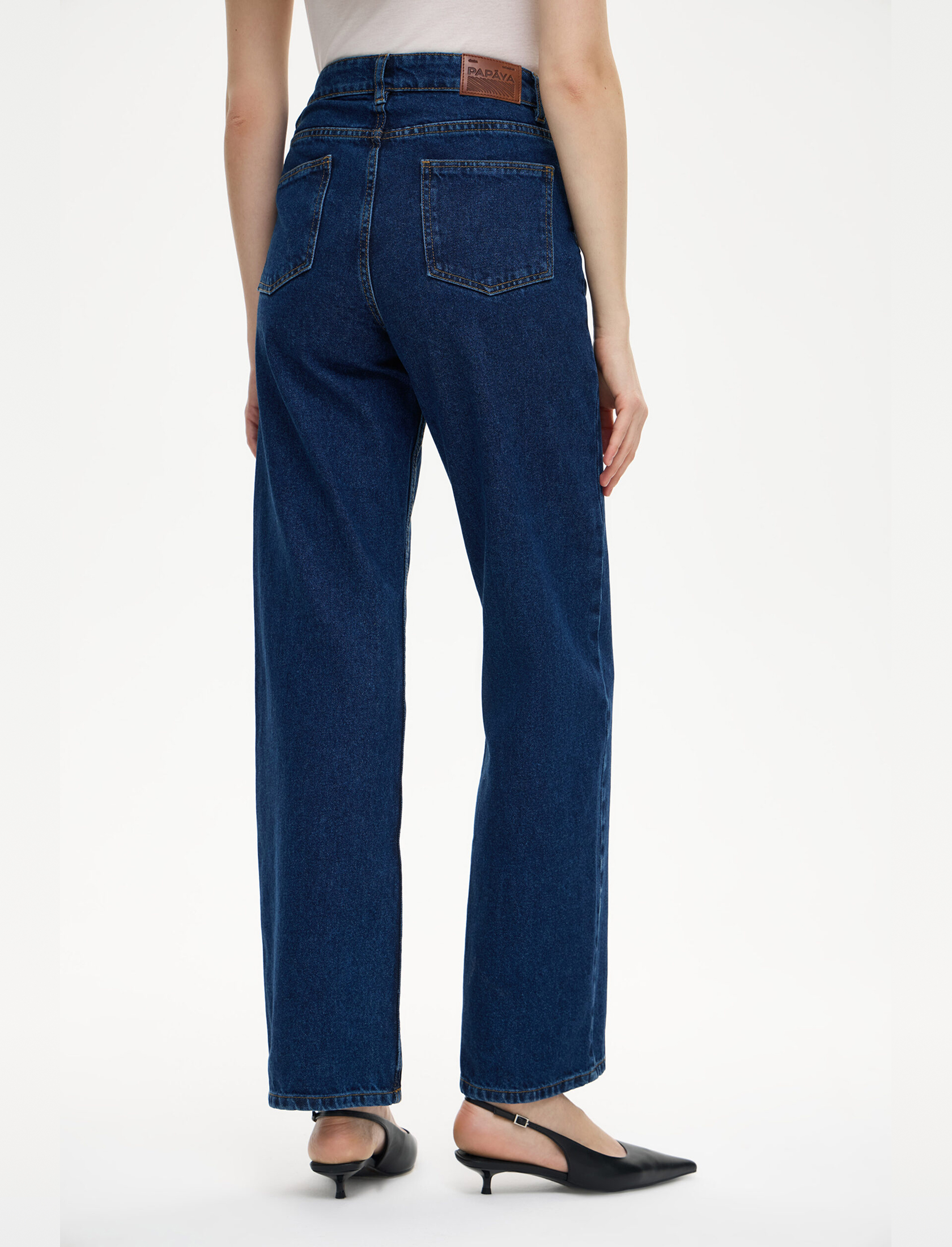 Джинсы straight