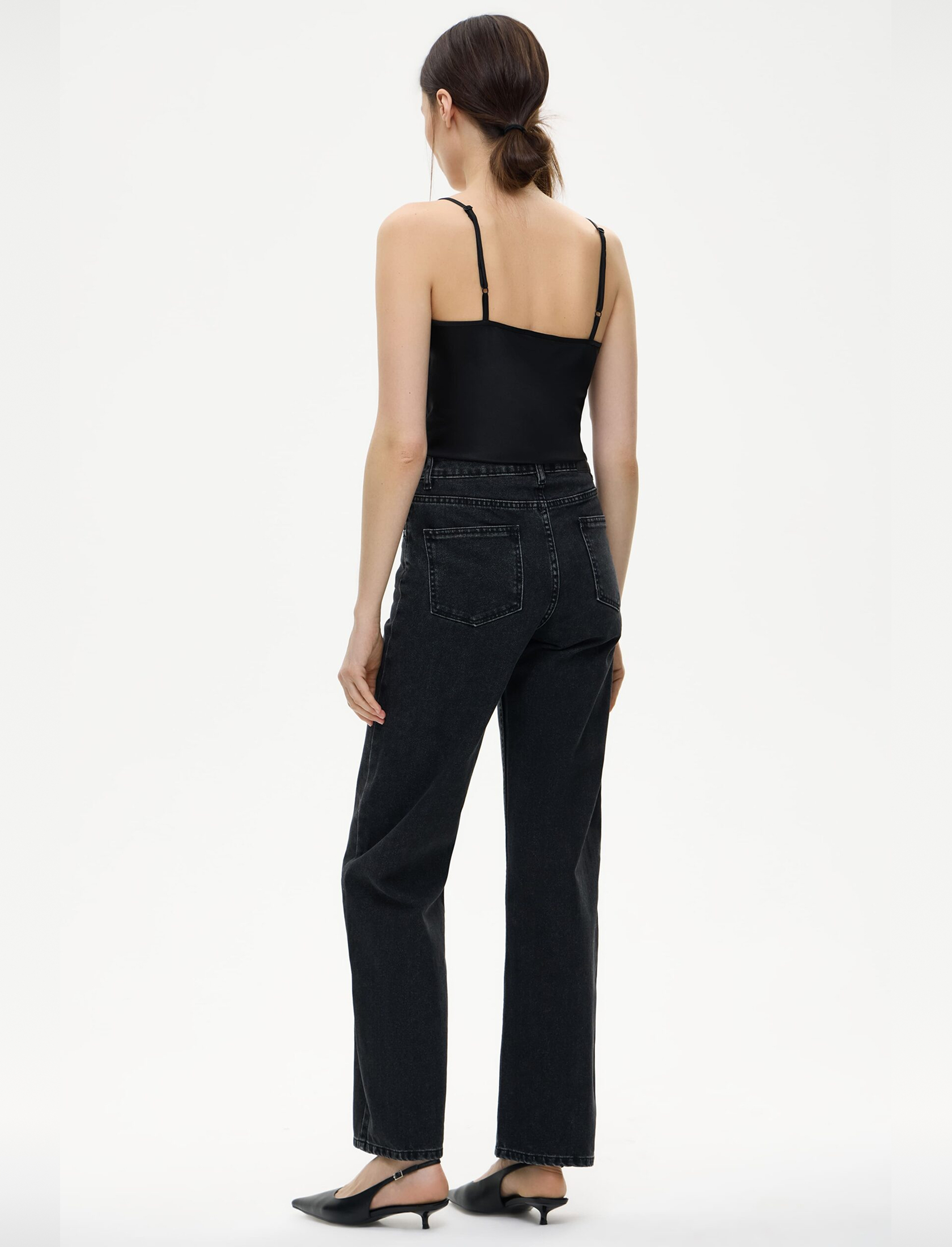 Джинсы straight