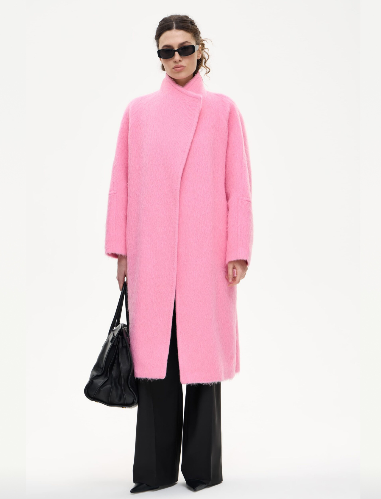 Пальто из шерсти альпака розового цвета