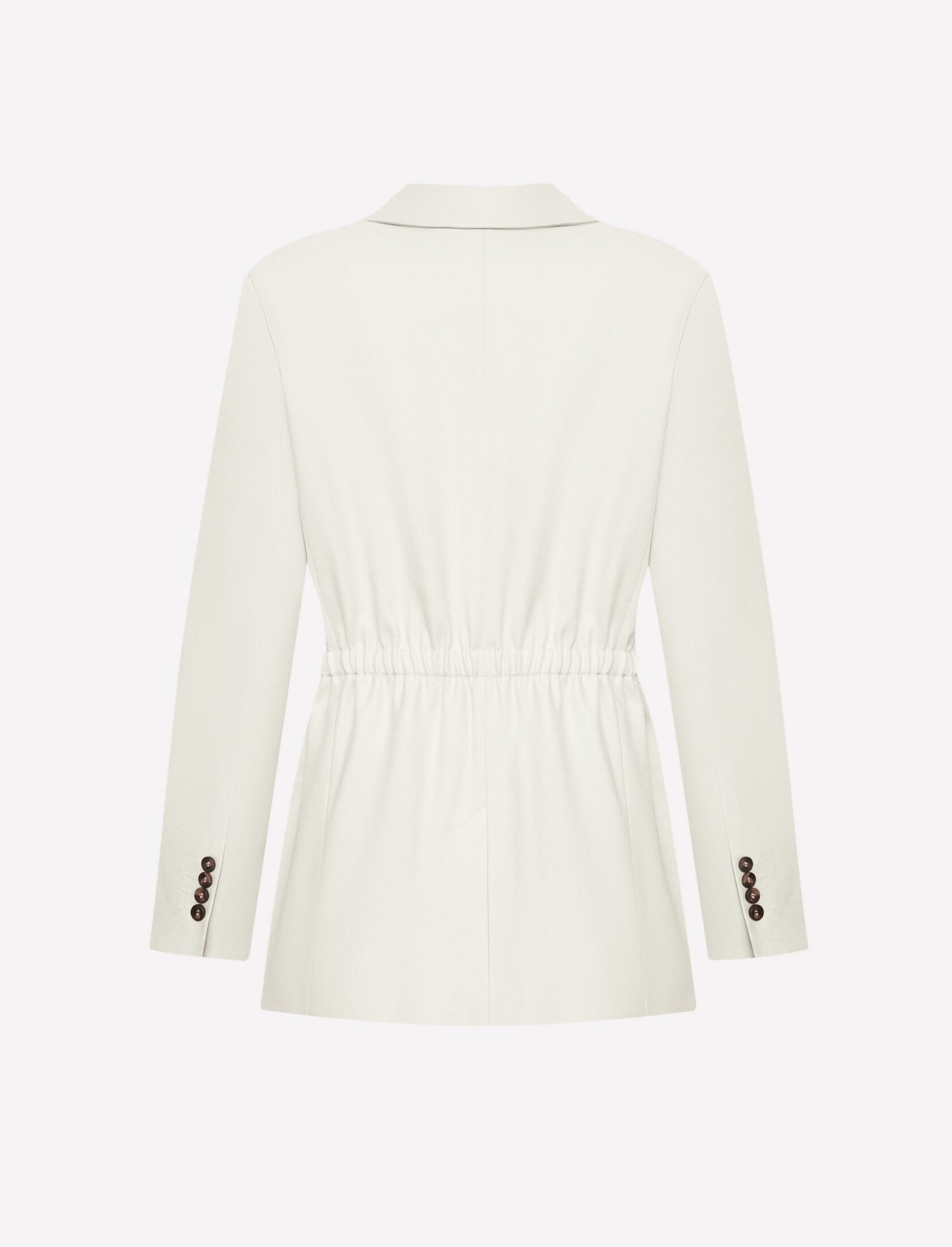 Двубортный жакет с акцентом на талии